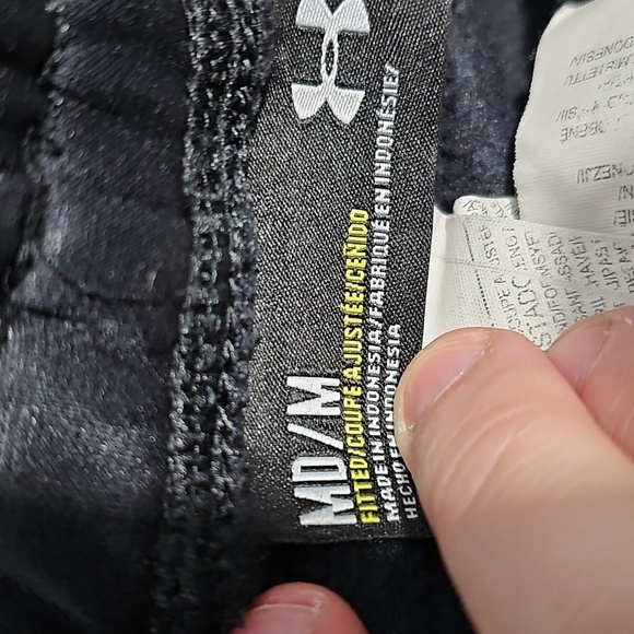 Under Armour medium black fitted athletic joggers - Picture 6 of 8